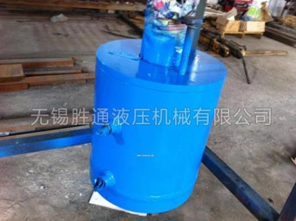 冶金設(shè)備液壓油缸